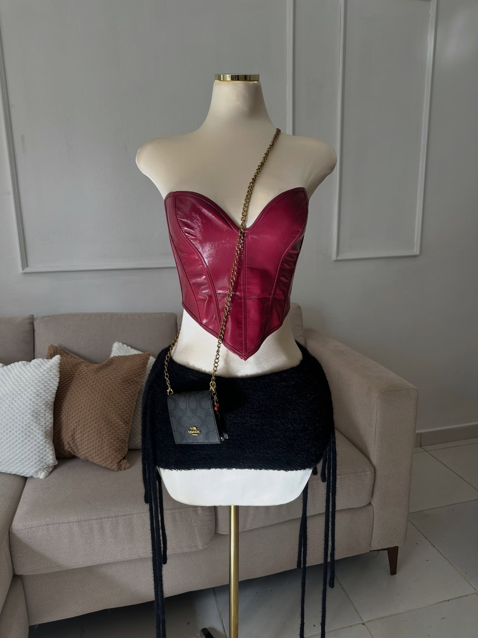 falda size Small